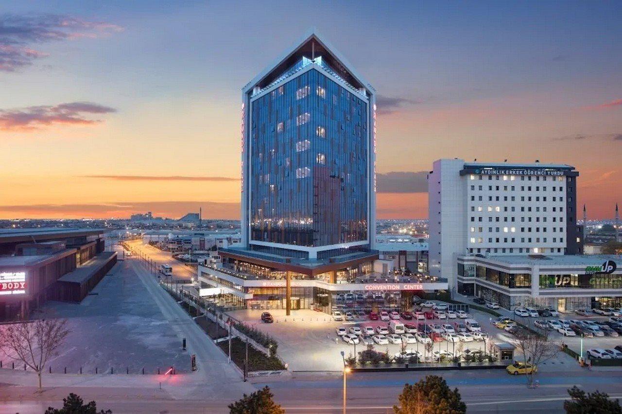 Ramada Plaza By Wyndham Konya Hotel Ngoại thất bức ảnh